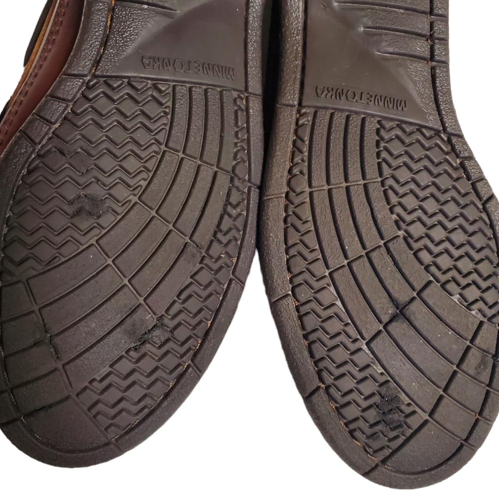 Minnetonka Leather Shoes - Picture 10 of 12